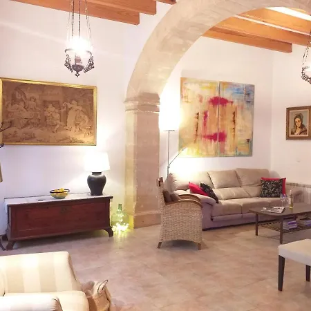 Casa Del Artista-can Roca *